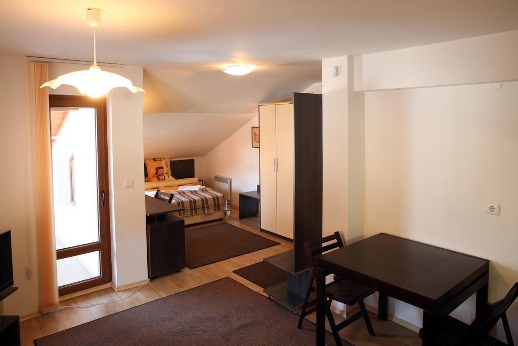 בנסקו Guest House Koncheto מראה חיצוני תמונה