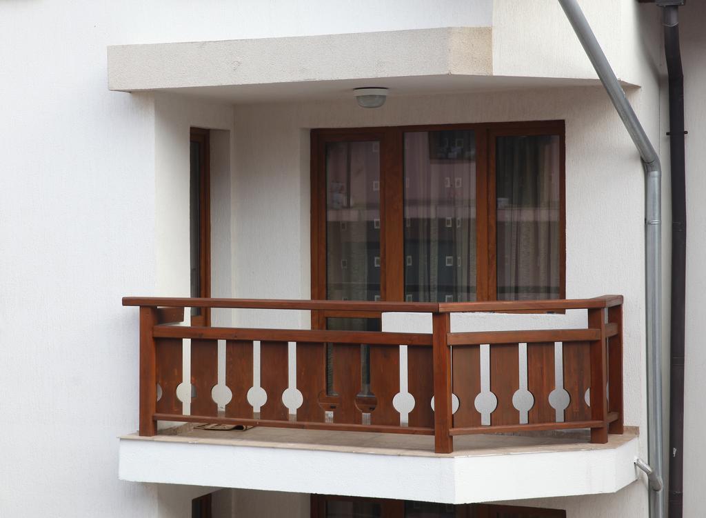 בנסקו Guest House Koncheto מראה חיצוני תמונה